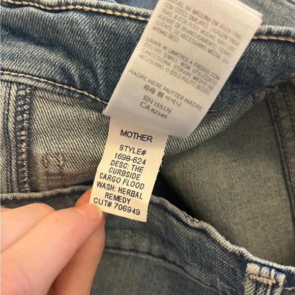 Mother the Curbside Cargo Flood Jeans in Herbal Remedy 29 - Picture 12 of 12